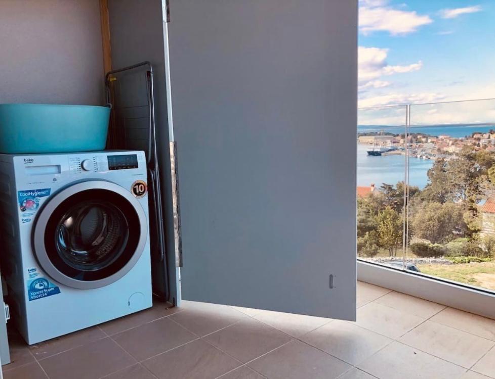 Beautiful View Apartment With Garage Space Mali Lošinj Esterno foto