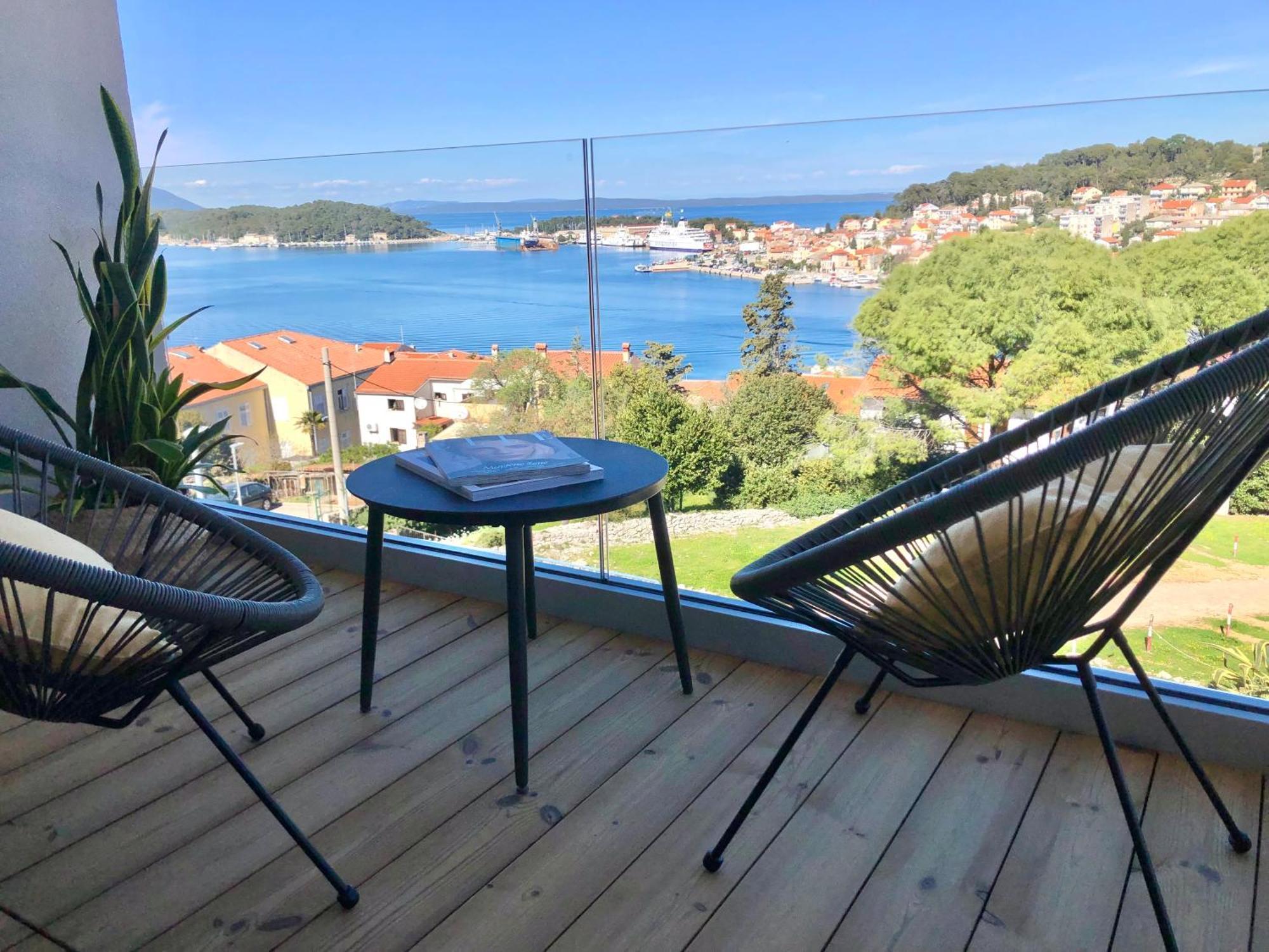 Beautiful View Apartment With Garage Space Mali Lošinj Esterno foto