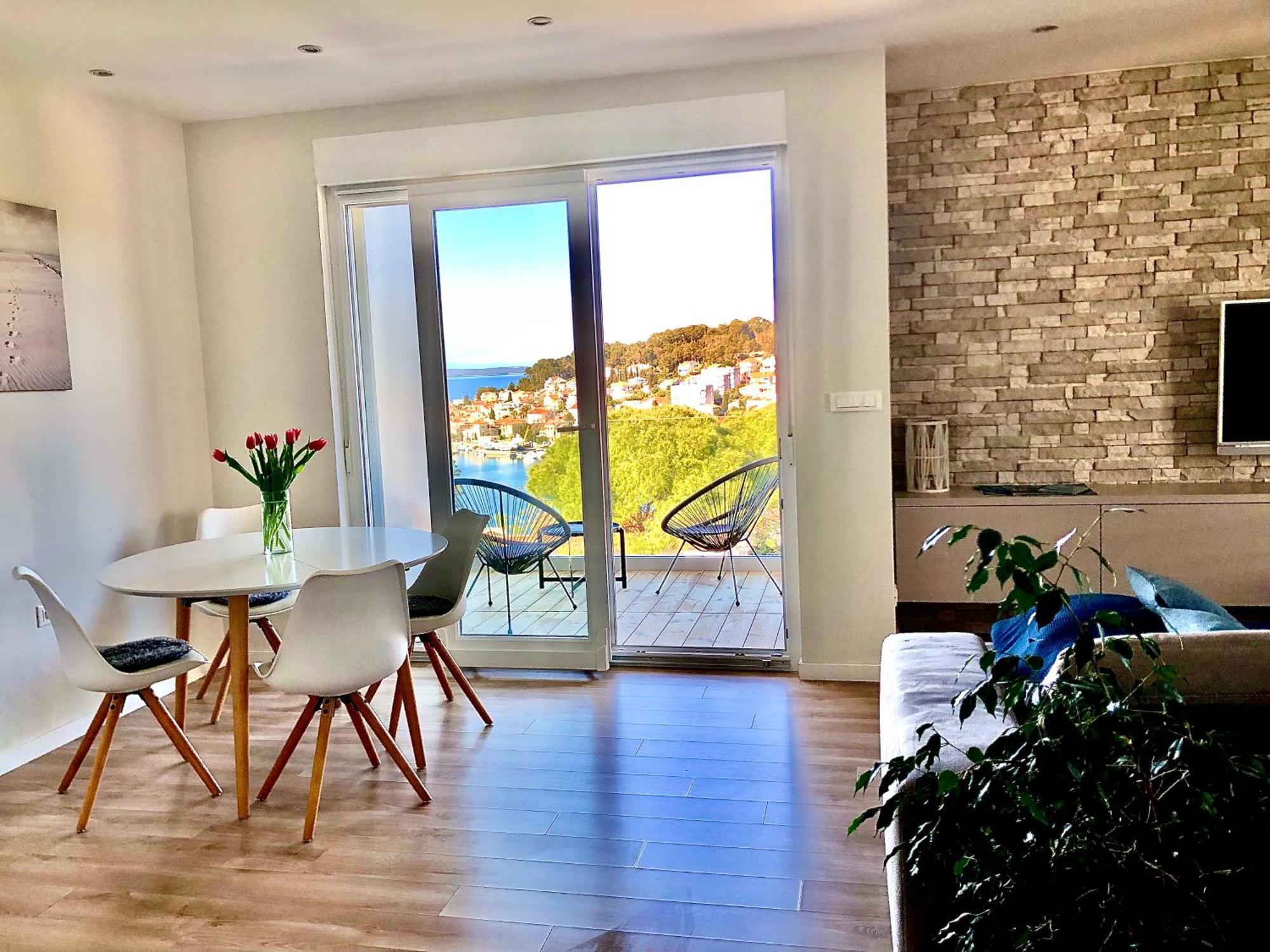 Beautiful View Apartment With Garage Space Mali Lošinj Esterno foto